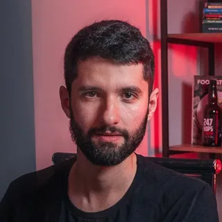 Retrato de Vitor Habib, Diretor Estratégico da Agência 247
